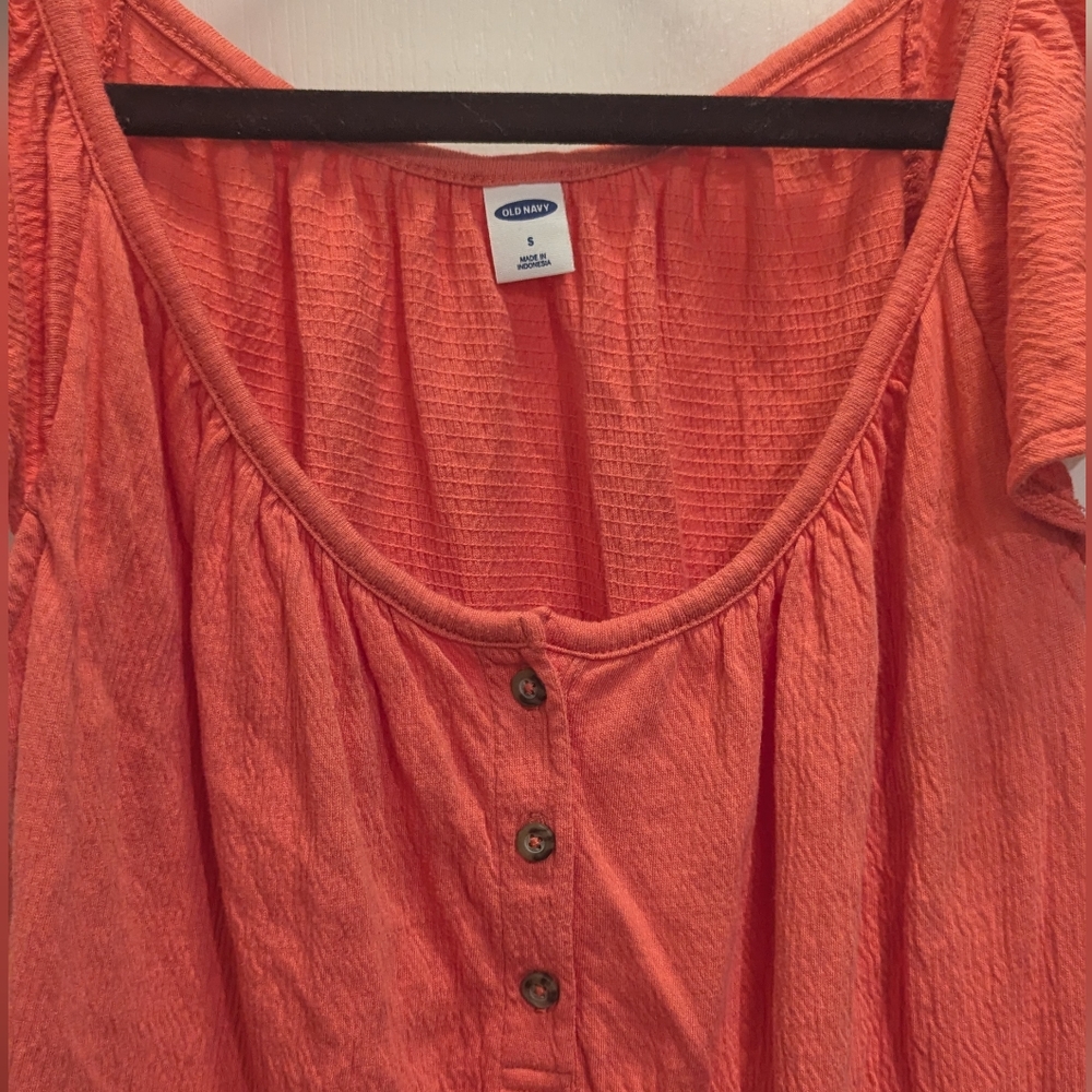 Old Navy Cotton Shirt‎ - Picture 3 of 4